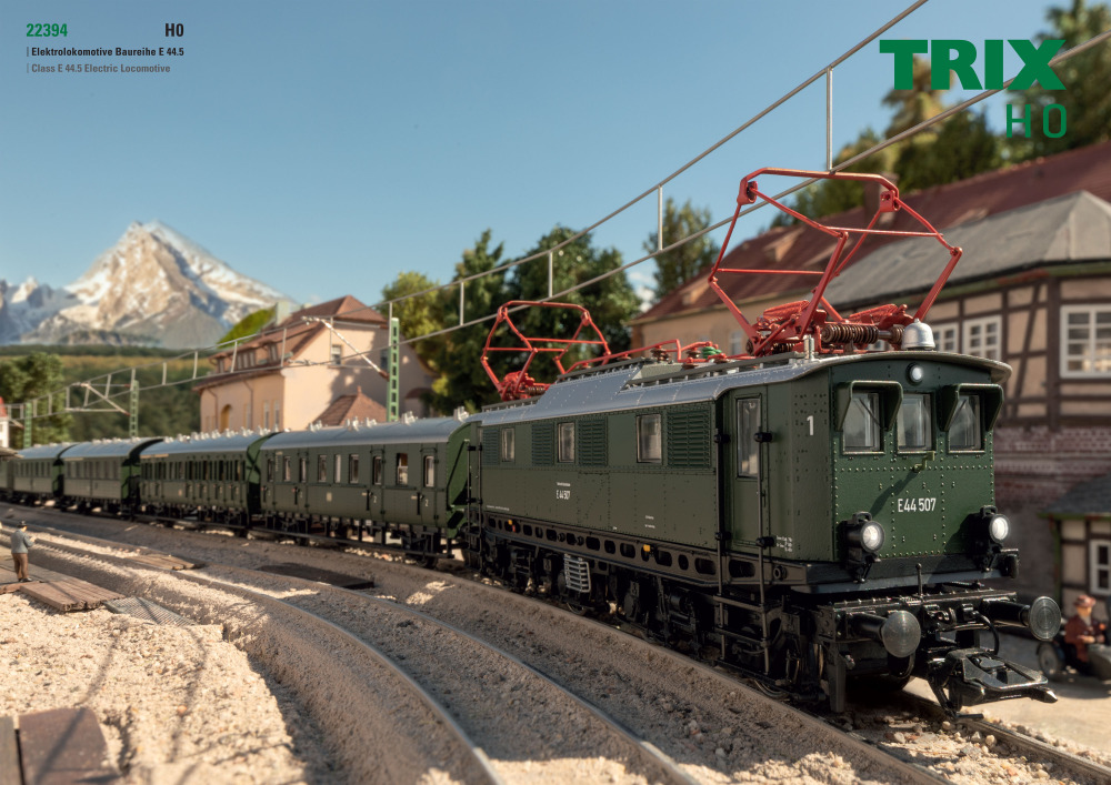 Trix - Class E 44.5 electric locomotive