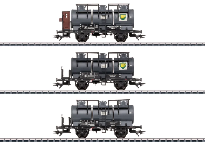 DB - Tank wagons set "BP"
