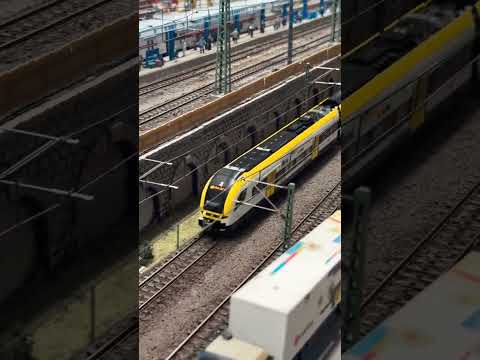 Short/Reel: Märklin Desiro HC Train from bwegt