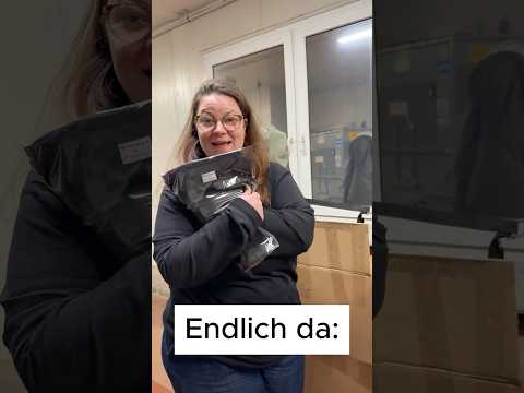 Short/Reel: MU-Merch Unboxing 🚂