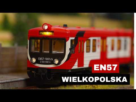 Video: EN57-1061 | ROBO |400730