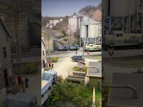 Short/Reel: ON TRAXS 2026 #modeltrains #trains #modelrailway #diorama
