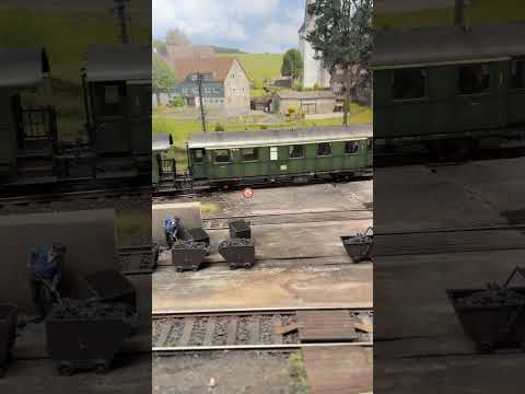 Short/Reel: ON TRAXS 2026 #modeltrains #trains #modelrailway #diorama