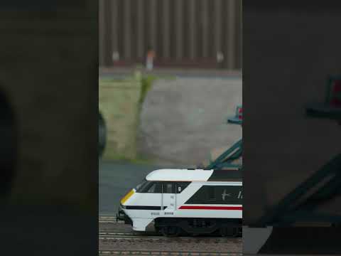 Short/Reel: Describe this Locomotive in one word!