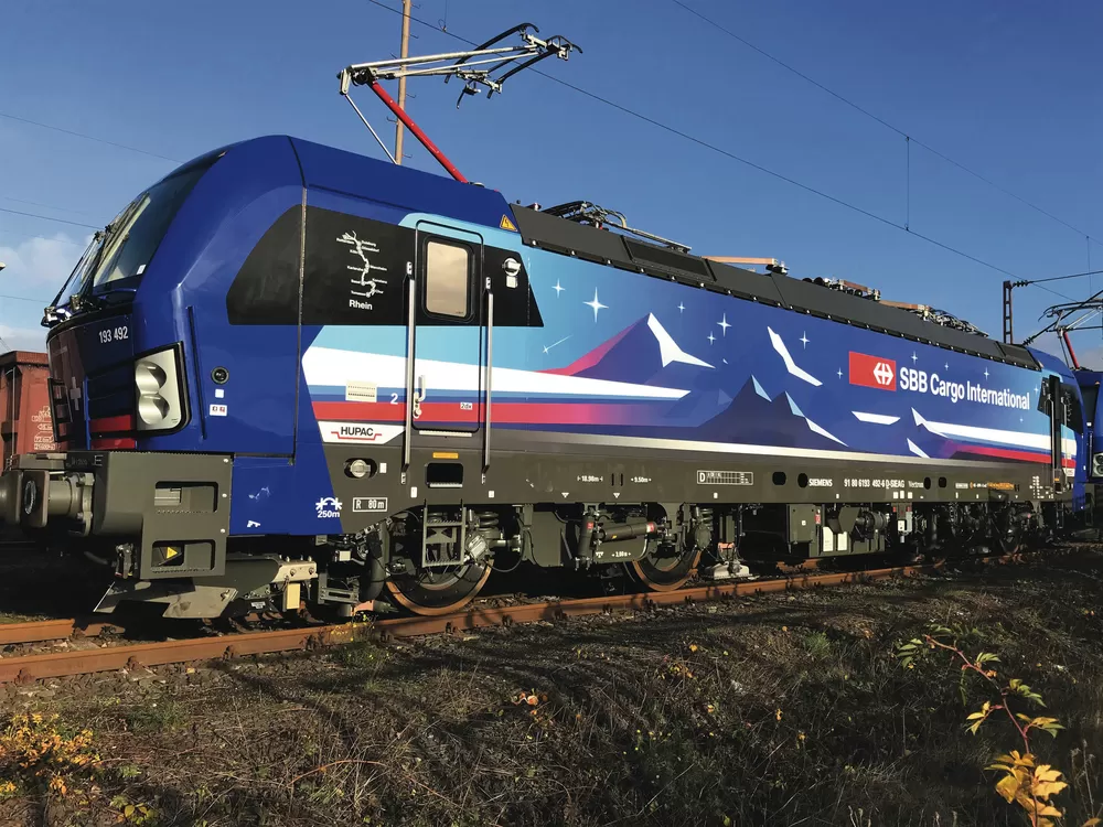 Class 193 490 - 497 