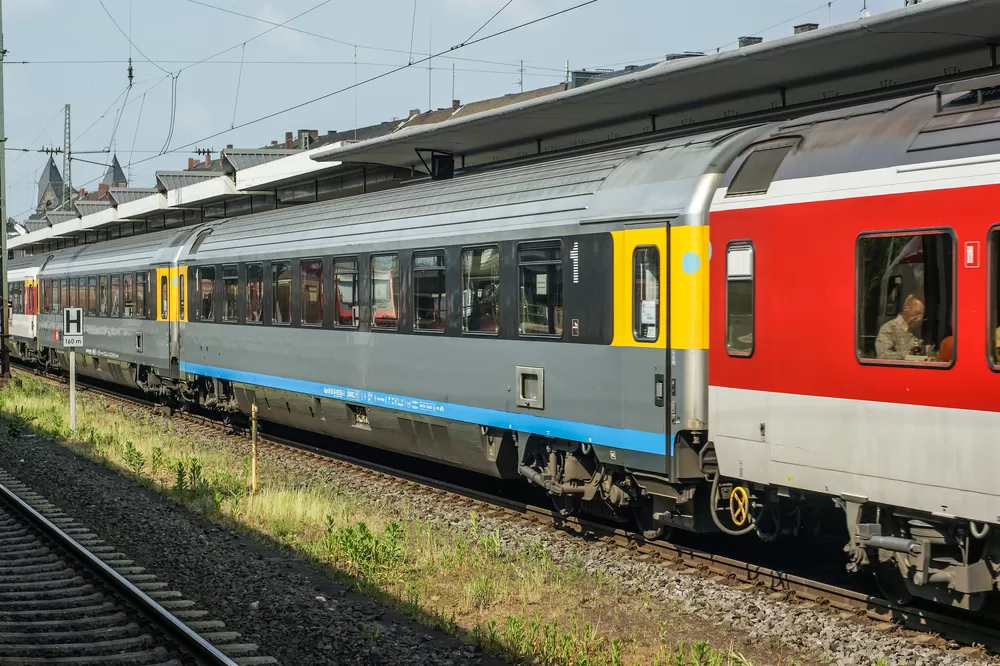 Apm 10-90