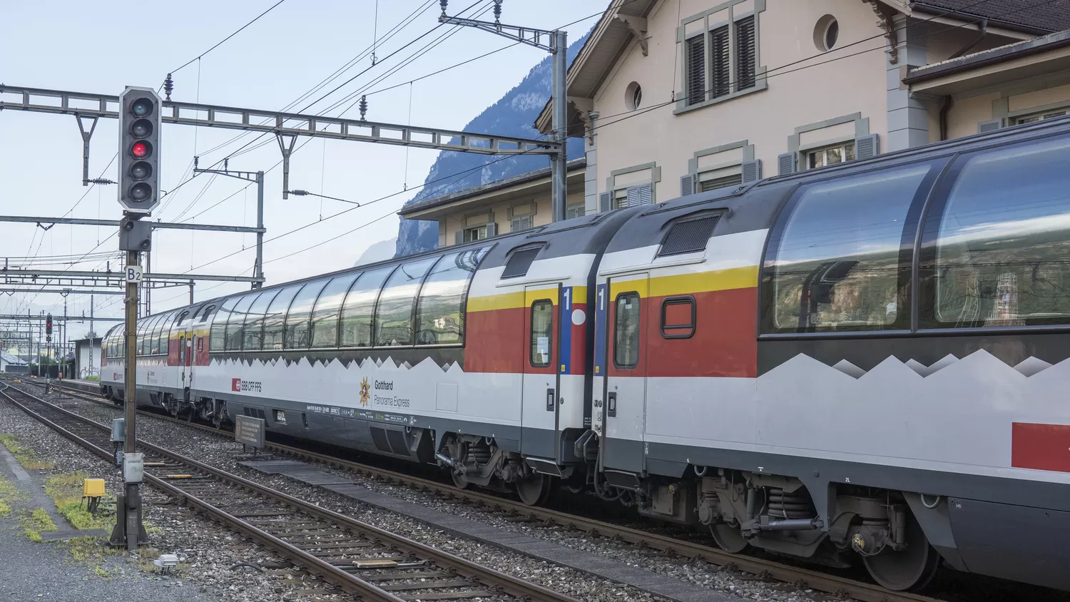Gotthard Panorama Express