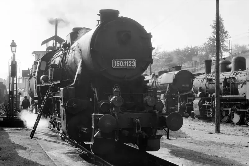 Class 150.1101 - 1123