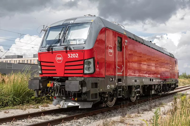 EB 3200