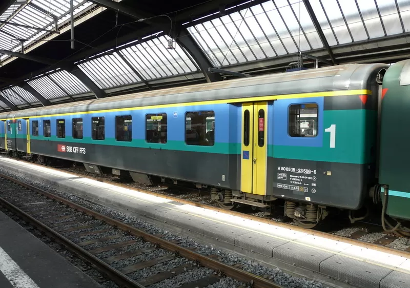 A 18-33 560 - 639