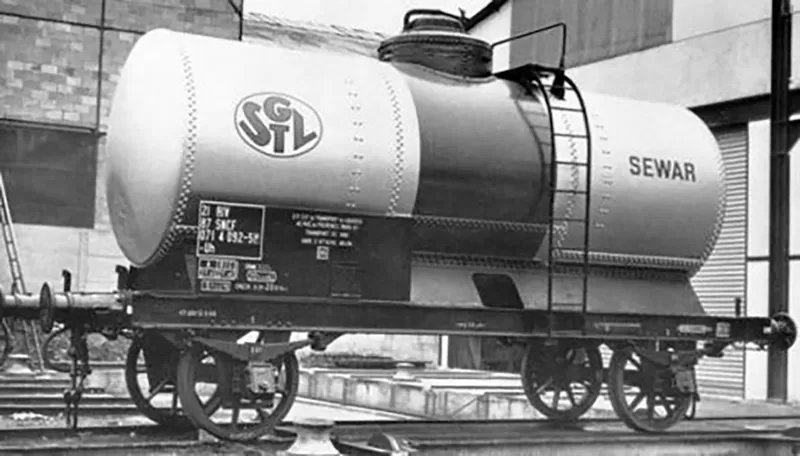 OCEM 29 tank wagon