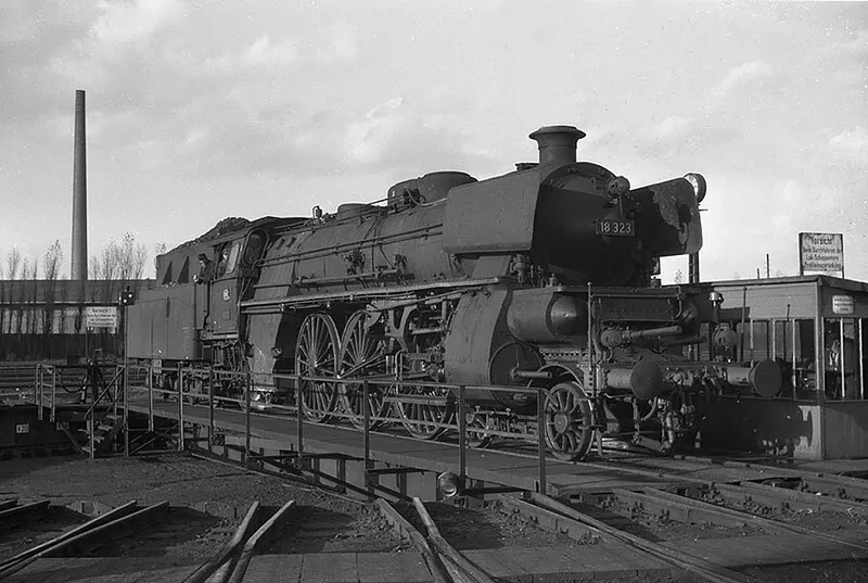 Class 18<sup>3</sup>