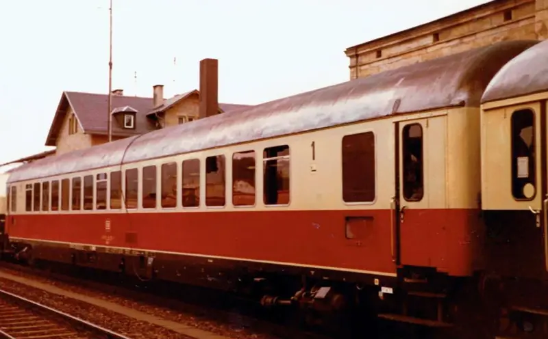 Apmh<sup>111</sup> 18-80 114 - 122