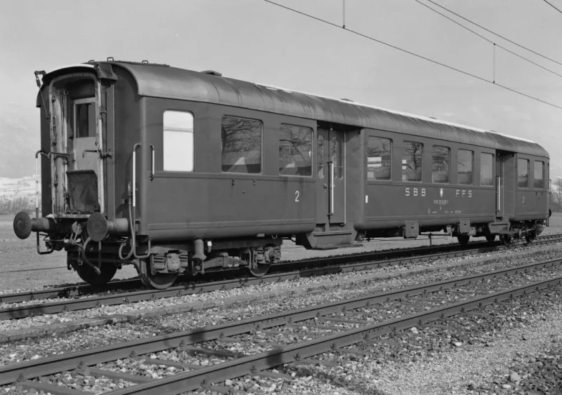 B 29-33 001 - 349