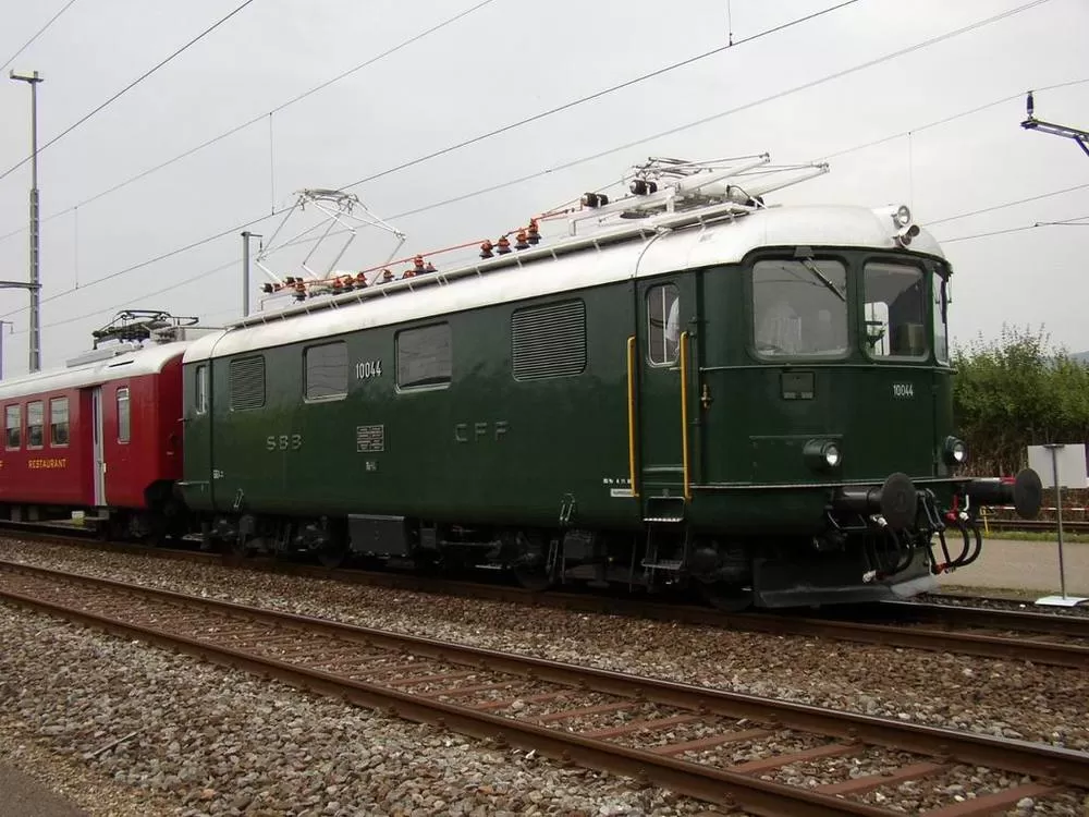 Re 4/4<sup>I</sup> 427 - 450 / 10027 - 10050