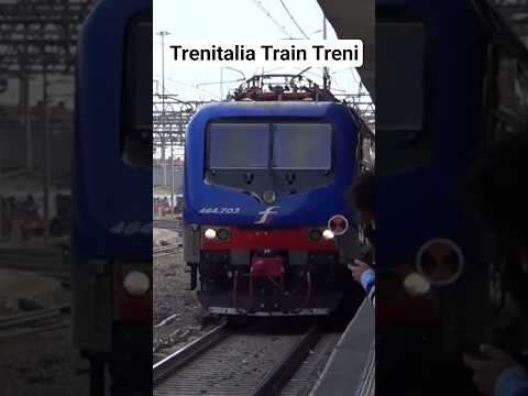 Short/Reel: Trenitalia train #railway #train #italy #italia #railroad #trainspotting #new #locomotive #zug #trem
