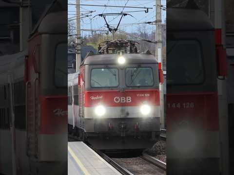 Short/Reel: ❤️1144❤️