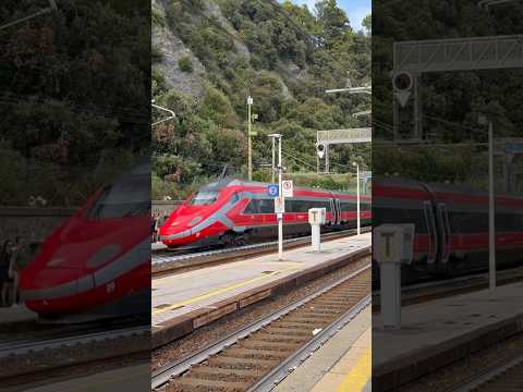 Short/Reel: Frecciarossa fast train treni trenes #train #railway #trainspotting #italia #rail #new #locomotive