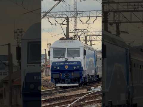 Short/Reel: ELASMO 013 CFR in directia Budapesta #train #railway #cfr #vonat #new #locomotive #trainspotting #1k