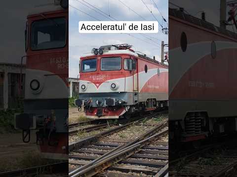 Short/Reel: Acceleratul' de Iasi CFR train züg trenes #train #railway #romania #europe #trainspotting #cfr #züge