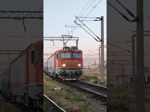 Short/Reel: EC CFR Marfa vs Smartron train züg trenes treno #train #railway #trainspotting #locomotive #trains