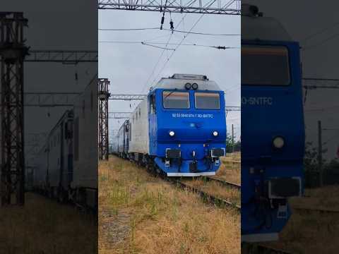 Short/Reel: CFR GM EA tren cu vagoane noi #train #railway #romania #trainspotting #railroad #eisenbahn #trains